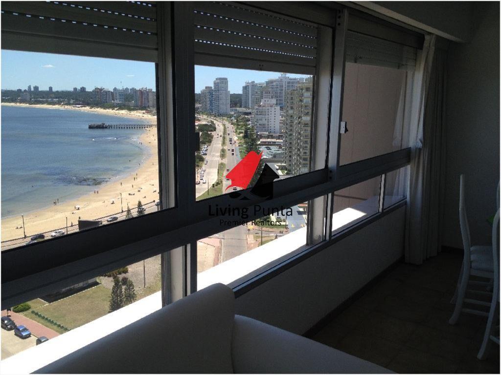 Apartamento en alquiler frente al mar