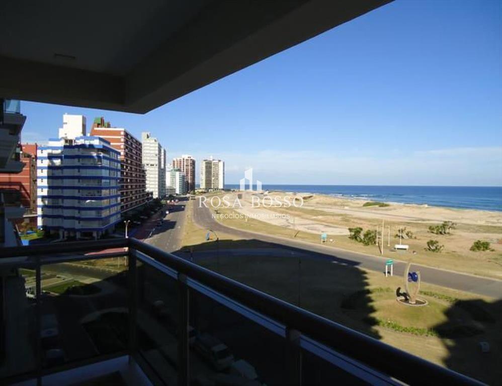 VENTA, Apartamento 3 dormitorios, con vista, del
