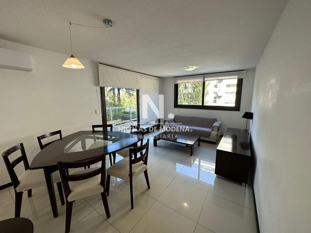 Departamento en venta con excelente ubicación.