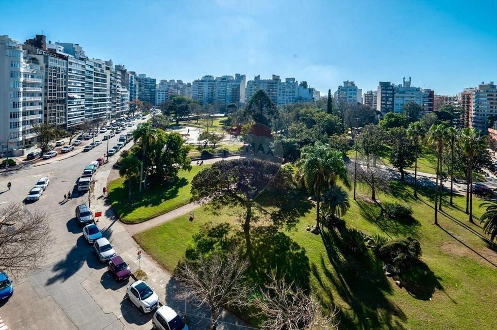VENTA apartamento VILLA BIARRITZ, 3 dorm. serv. gj