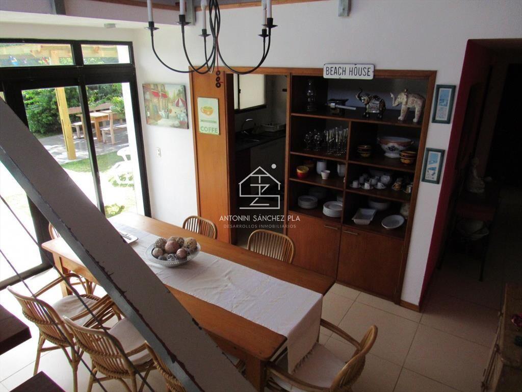 Casa en venta y alquiler de 3 dormitorios en Balneario Buen