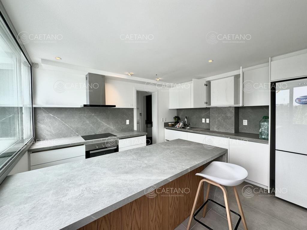 Venta Penthouse - 3 Dormitorios + Servicio -