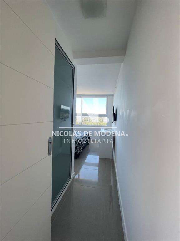Amplio departamento en venta en punta del este