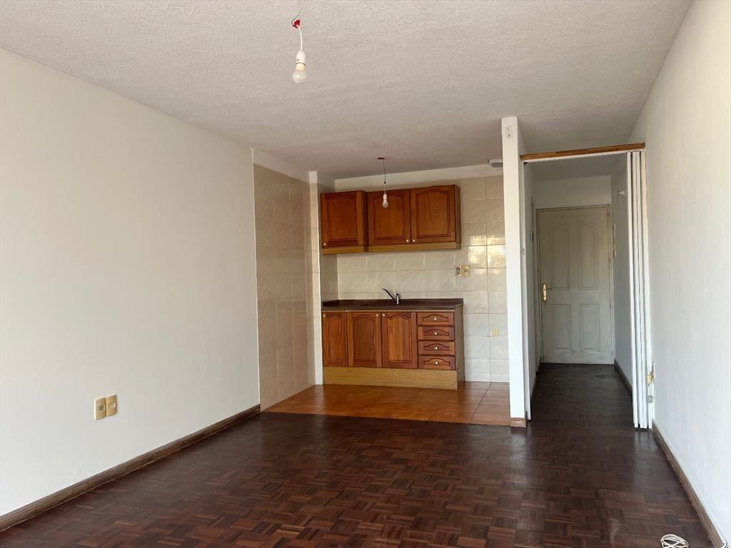 Apartamento En Alquiler En Pocitos Monoambiente con pati...