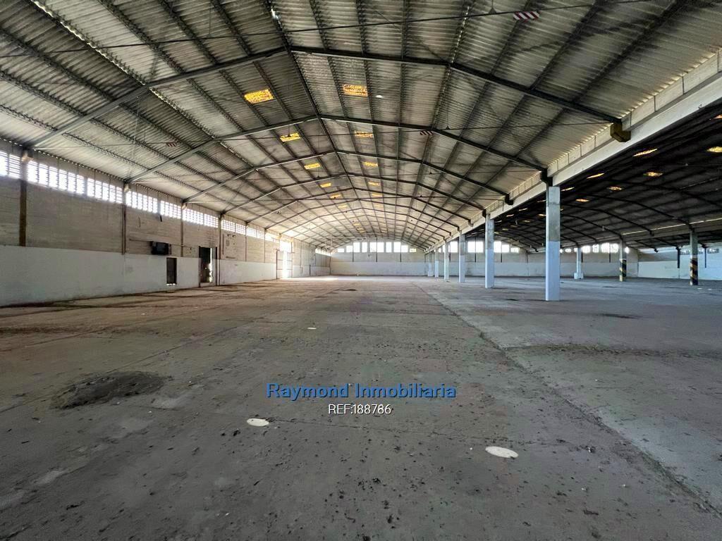 Alquiler depósito de 4000m2 Ruta 1 km 26 a 20km del puerto