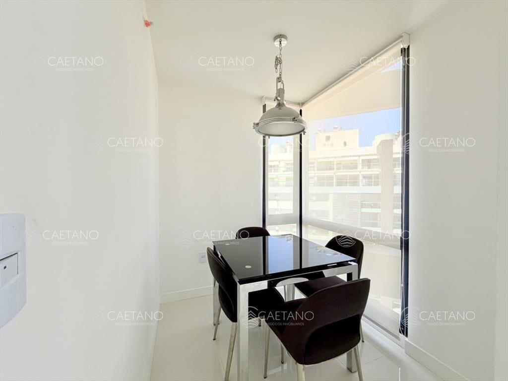 Venta apartamento, punta del este, playa mansa