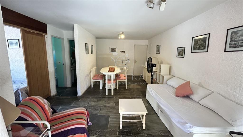 Apartamento 1 dormitorio y medio en plaza mexico