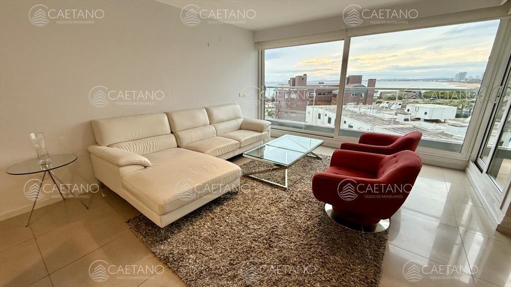 Apartamento 3 dormitorios, Playa Mansa punta del