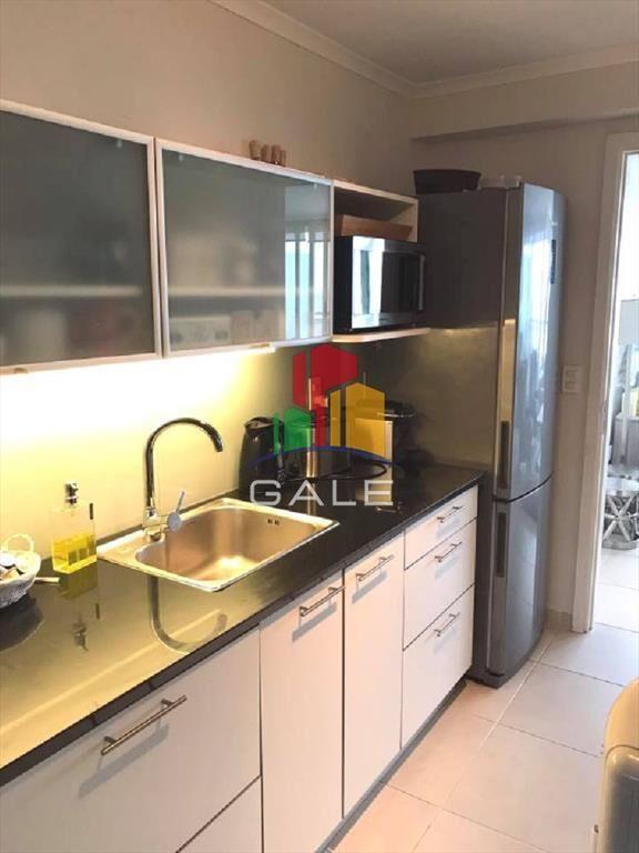 Vende apartamento de 2 dormitorios en Punta del Este con vi