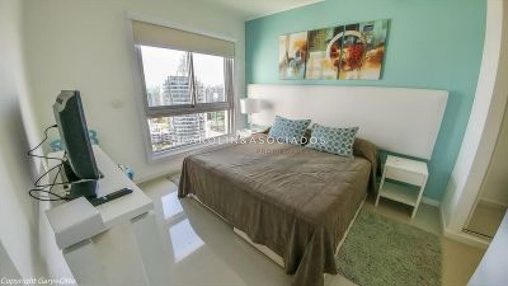 Apartamento en venta de 3 dormitorios en Wind del