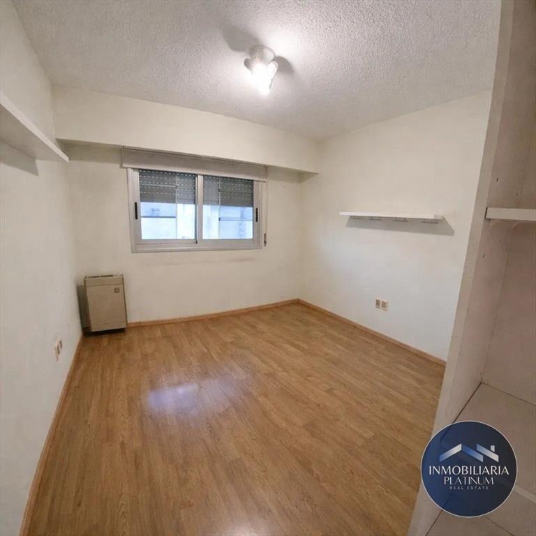 Apartamento en Alquiler de 1 Dormitorio en Tres Cruces