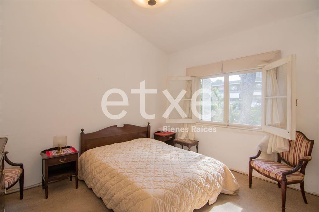 Casa en Venta Enorme Terreno Cantegril Punta del Este...