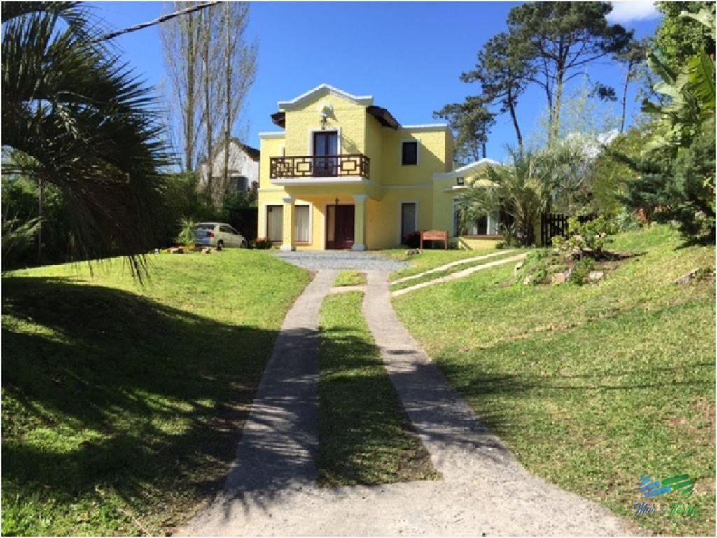 Casa en venta. Totalmente reciclada, bien Punta