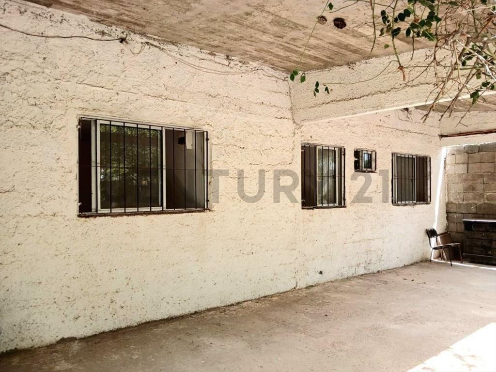 Venta/2 dormitorios/Terreno 512m2/ Edificación 150 m2/Apt...