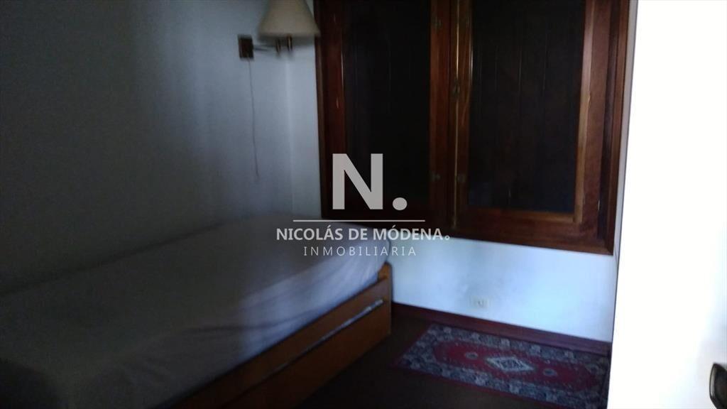 Se vende casa en Playa Mansa de 4 dormitorios al
