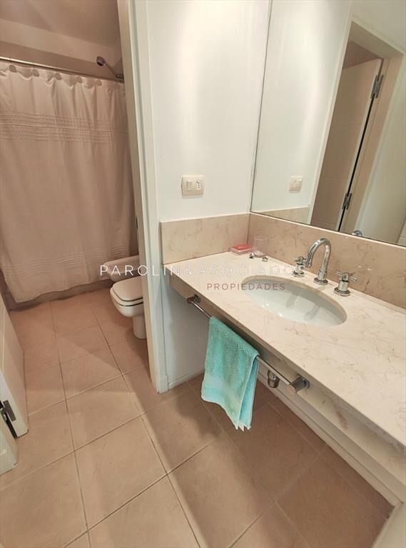 Apartamento en venta a metros de mar en edificio The Forest