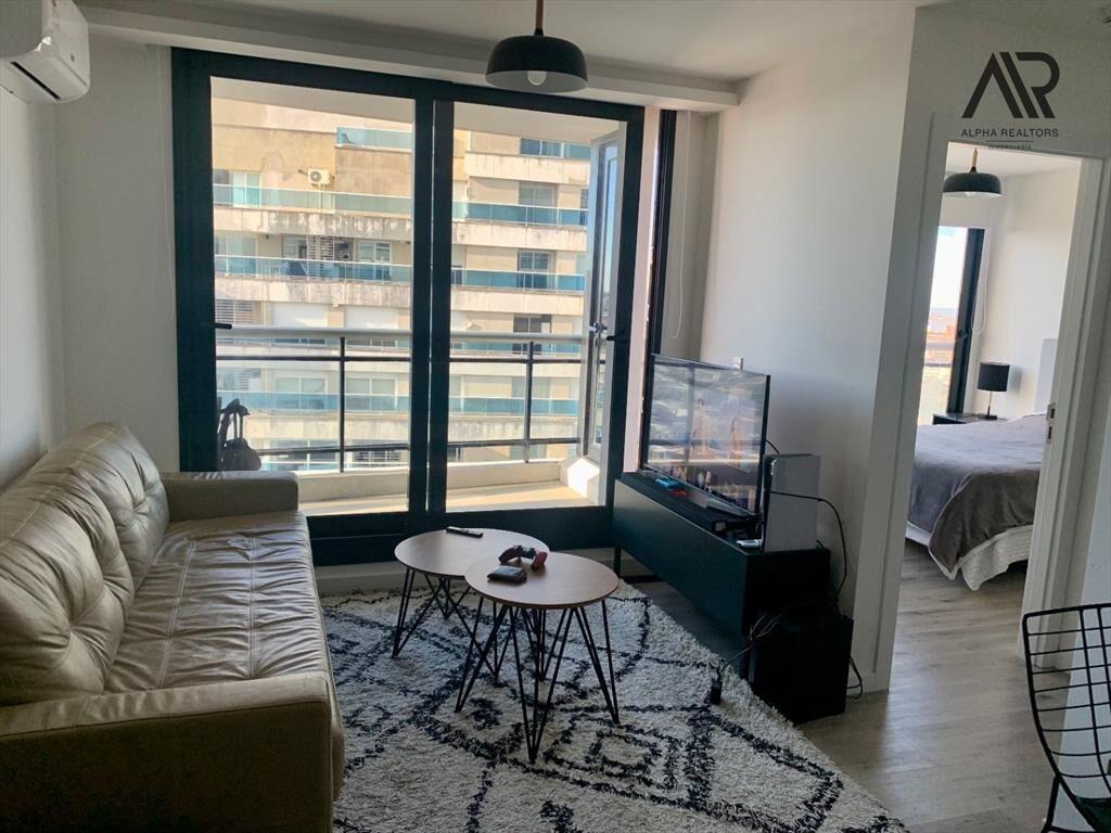 Apartamento en venta en More Buceo