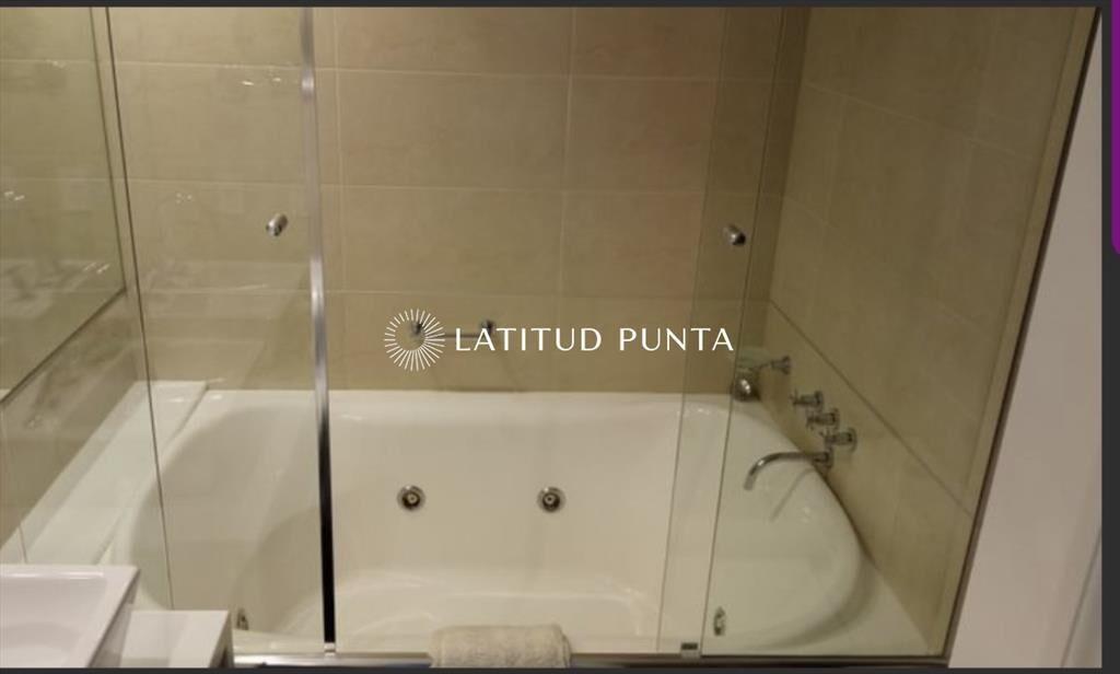 Apartamento en Imperiale, 4 suites más toilette