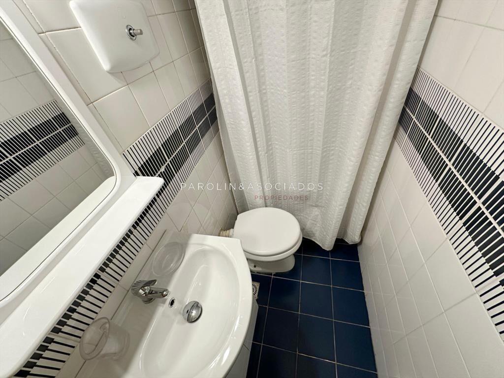 Apartamento en venta de 1 dormitorio y medio en