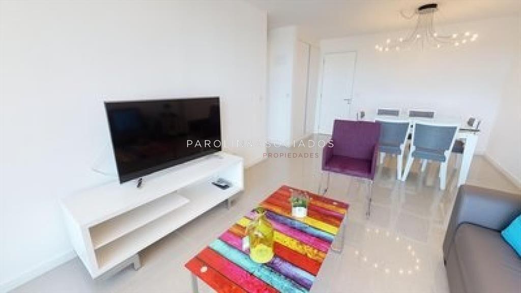 Apartamento de 1 dormitorio en torre One, Punta