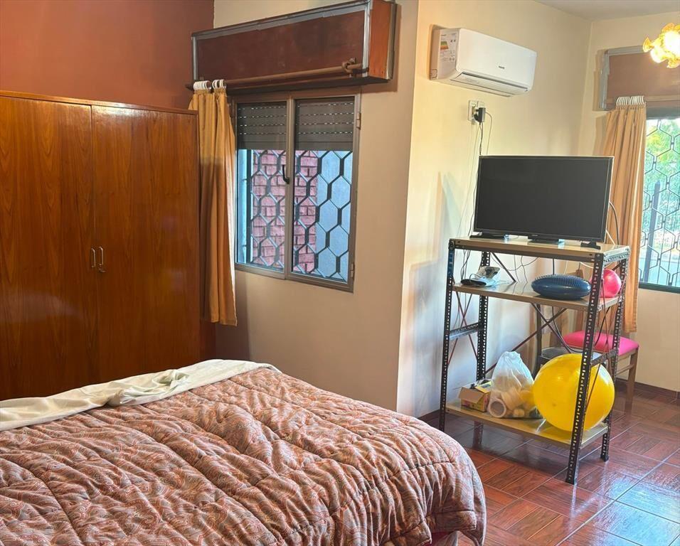 Venta casa tres dormitorios Araucana y Bolivia Punta Gorda