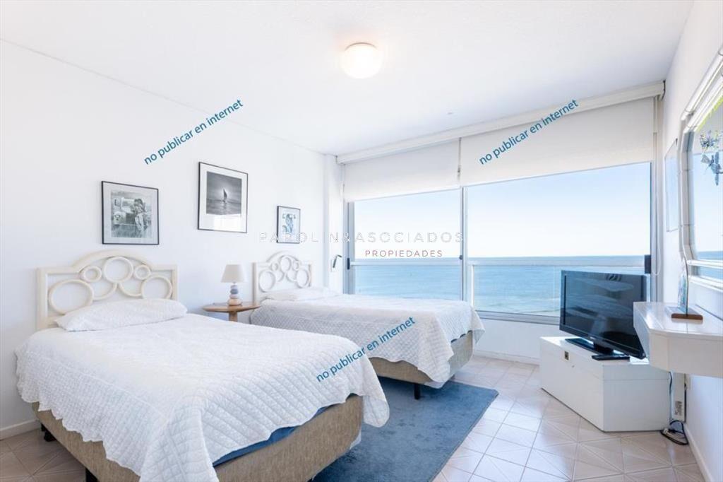 Apartamento en venta de 3 dormitorios en Punta