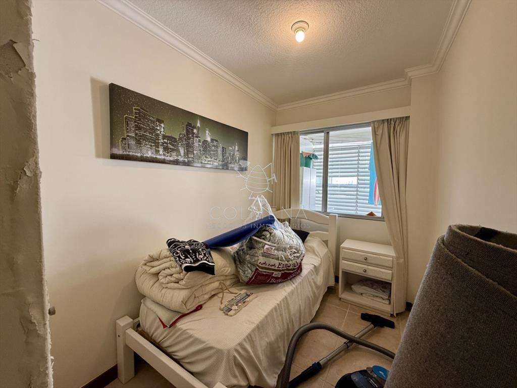 Lindo entorno ,nuevo ,con servicios , buena zona