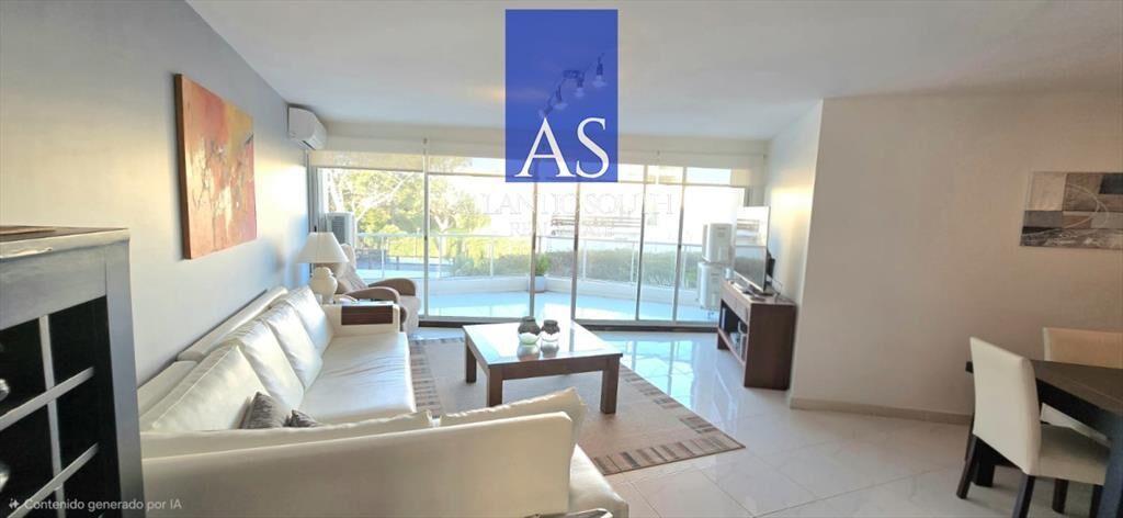 Apartamento 3 dormitorios frente al mar Playa con