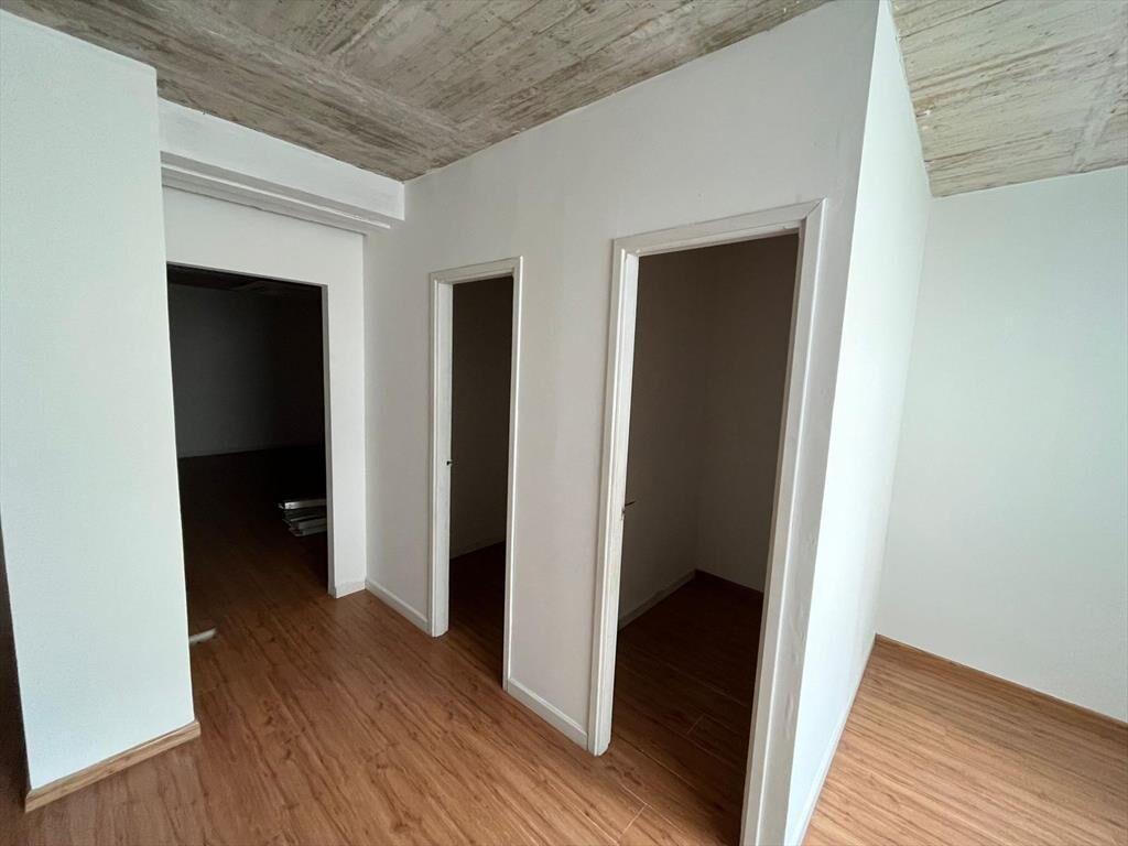 Bartolome Mitre y 25 de Mayo, 162 m2 , gge , nuevo !!