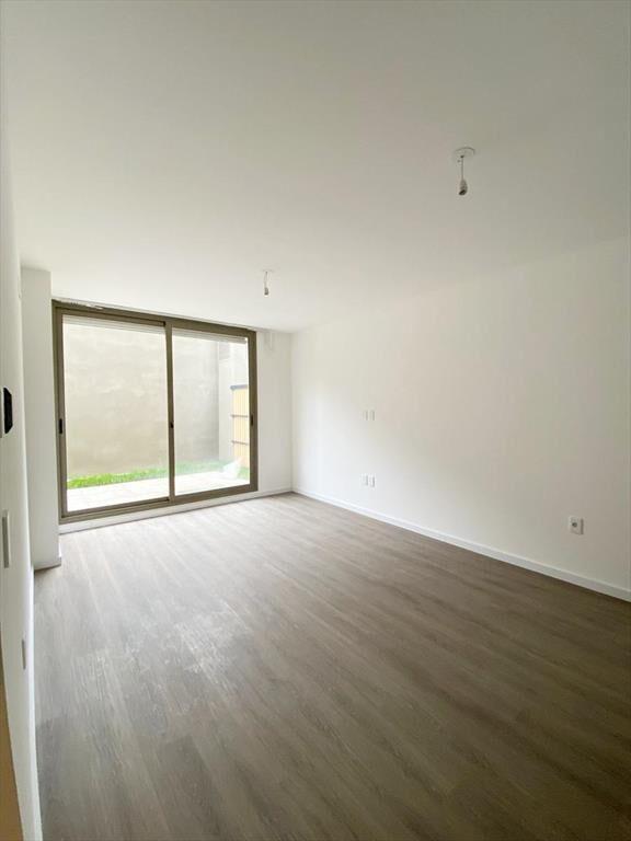 Venta apartamento de 2 dormitorios y patio a estrenar en Pa