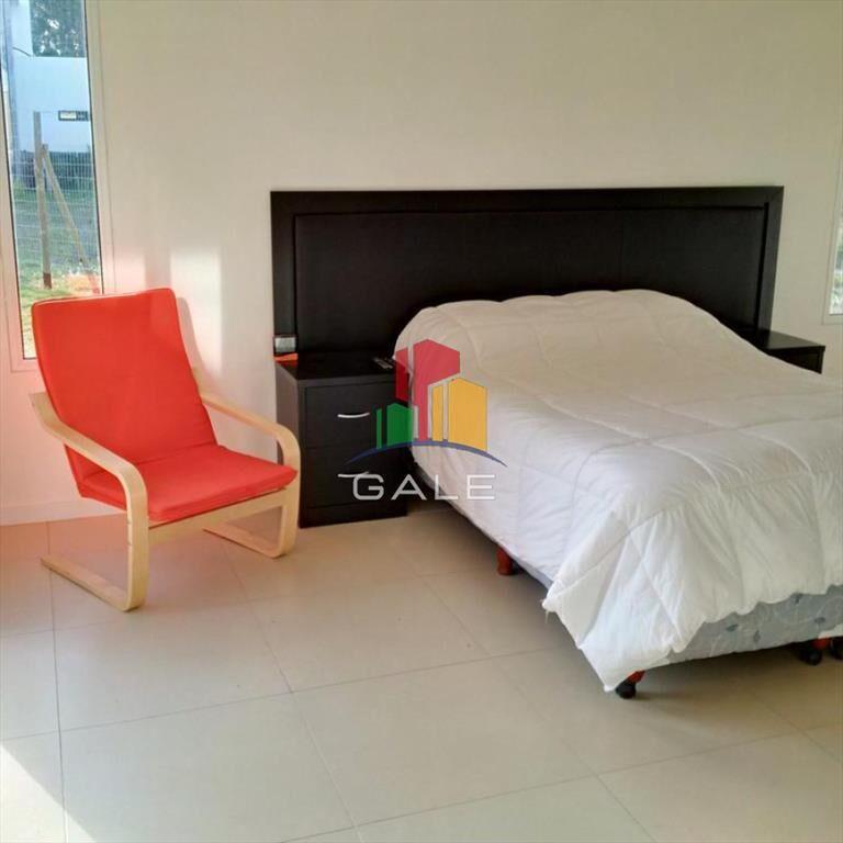 Casa cerca del mar en alquiler