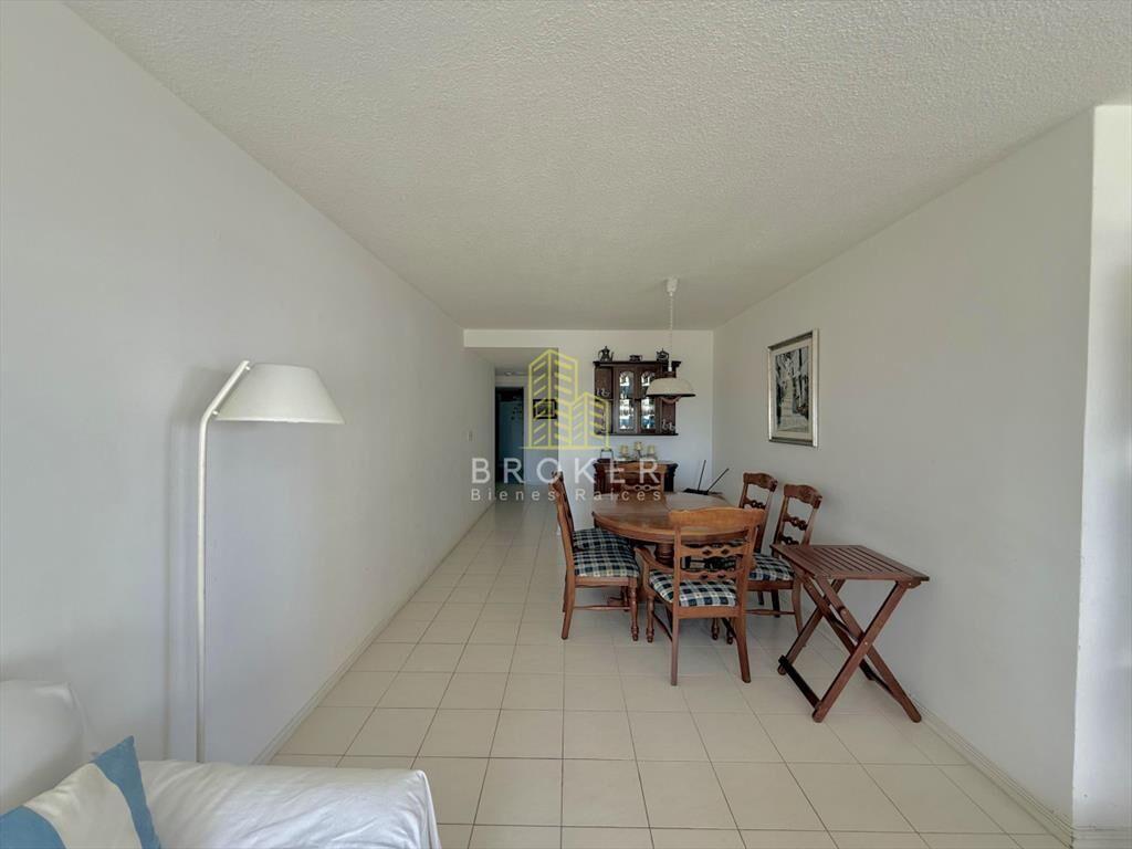 Venta Apartamento Mansa Punta del Este vista al 3