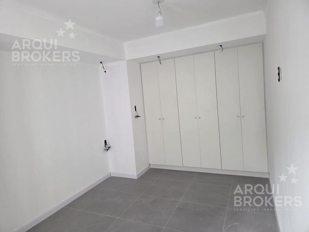 Apartamento monoambiente en alquiler en Centro - 001