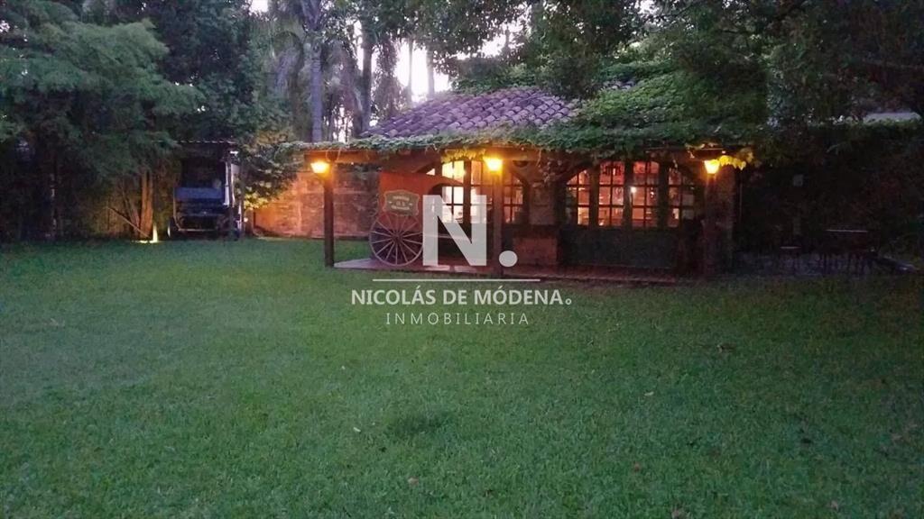 Excepcional casco de estancia en la Mansa
