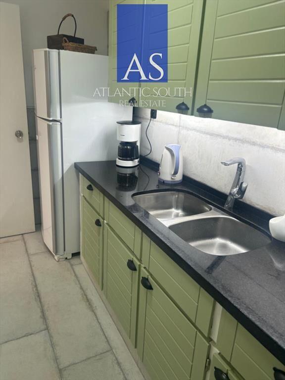 Apartamento 1 dormitorio con vista al mar y en