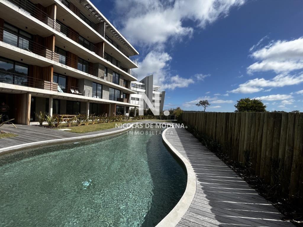 Apartamento de 2 dormitorios en venta y alquiler Anual, Man