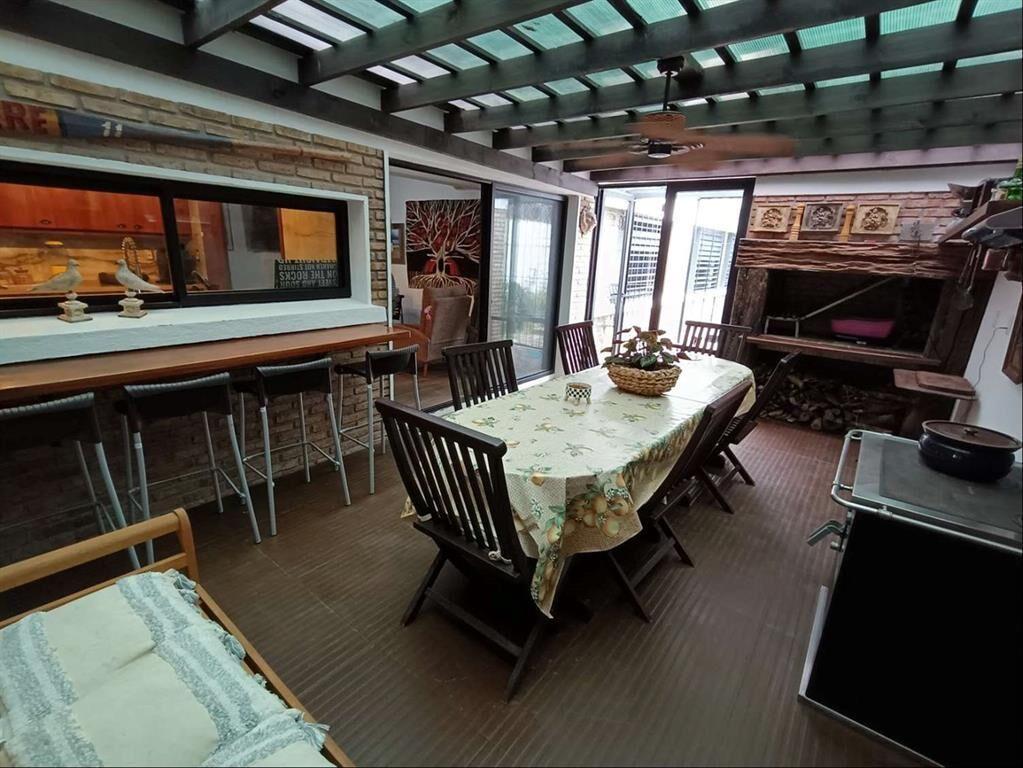 Venta Casa Malvin 4 Dormitorios 2 Baños Garaje x 3