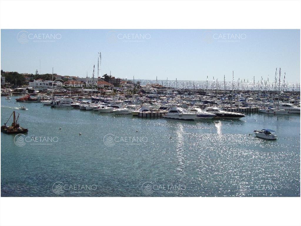apartamento con vista al puerto