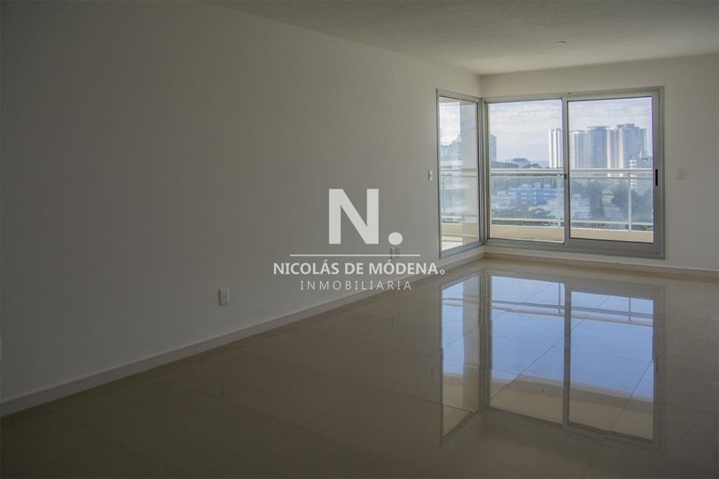 Departamento en venta, 3 dormitorios, en edificio