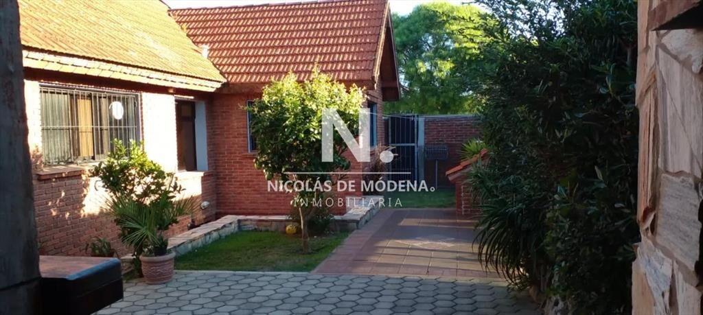 Impecable casa, comoda e iluminada con agradables