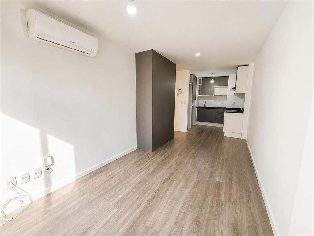 Alquiler en el Centro de Apartamento de Un Dormitorio frent