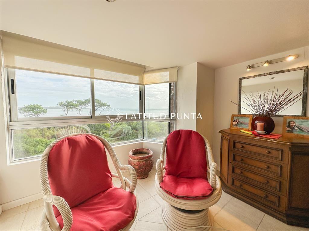 Pent House en Mansa, primera línea, 3 más