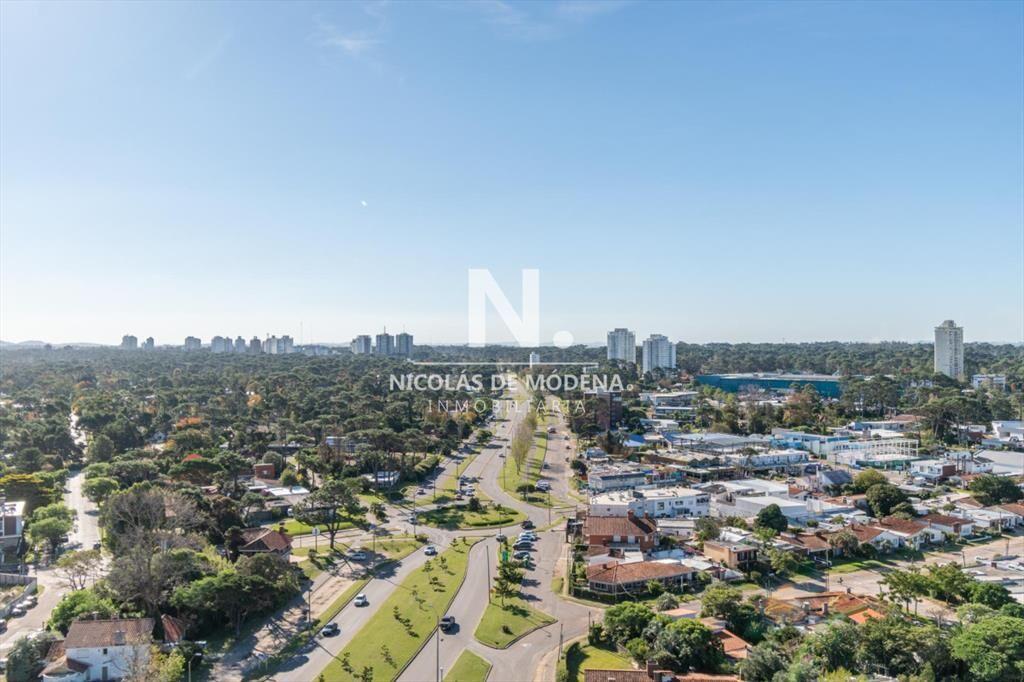 Apartamento en Venta, Alexander ,Dos Dormitorios Punta del