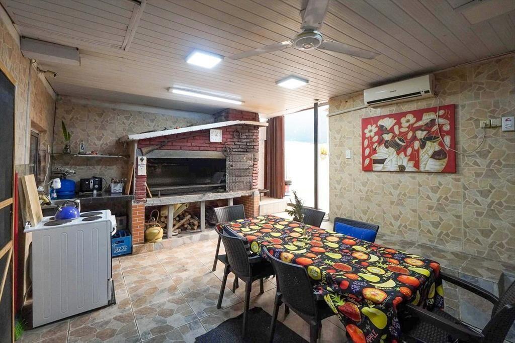 Venta casa en Jardines, ideal renta o familia