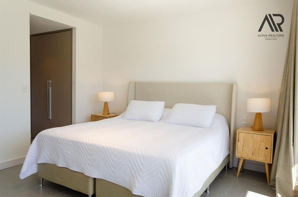 Apartamento en venta c/ cochera en Manantiales
