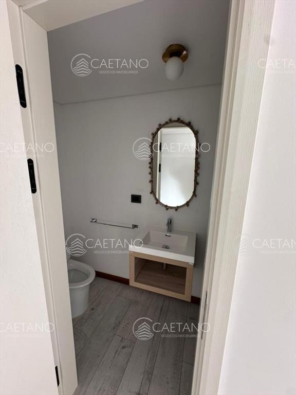 Venta departamento en Surfside de 1 dorm + den