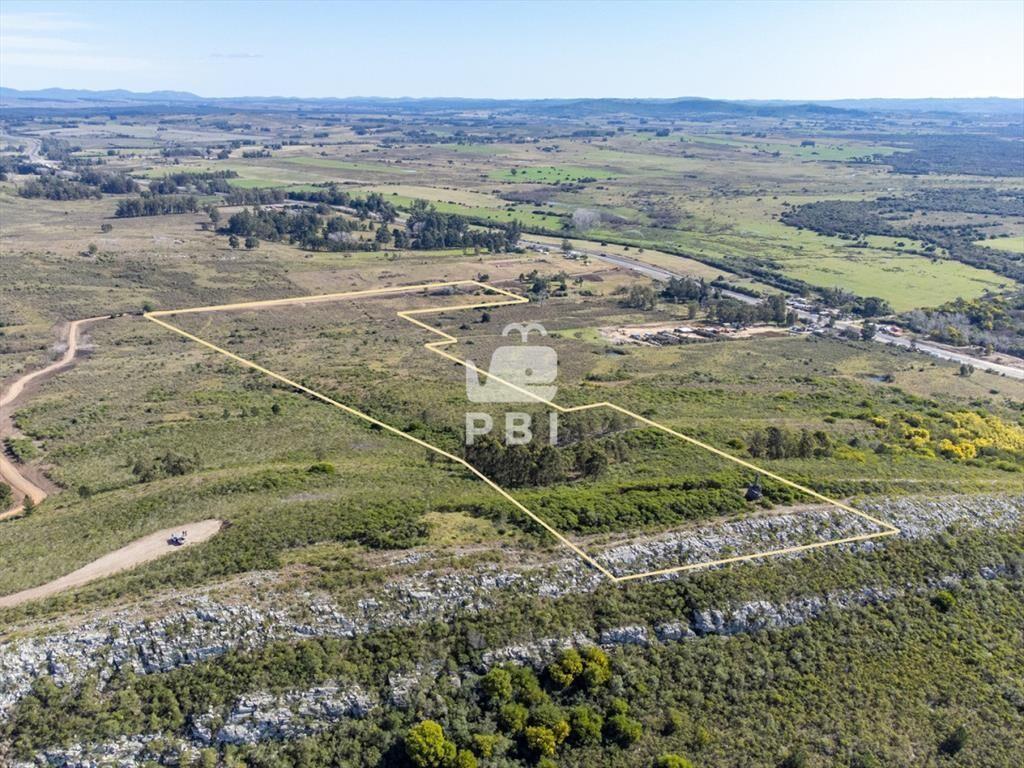 Chacra de 15,7 Has en Ruta 9, Abra de Perdomo - :