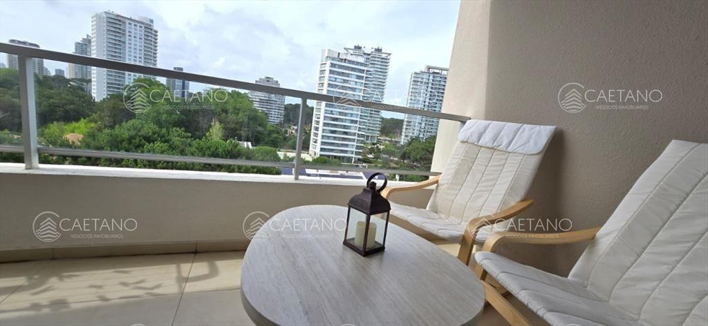 Venta apartamento 2 dormitorios en Punta del Este