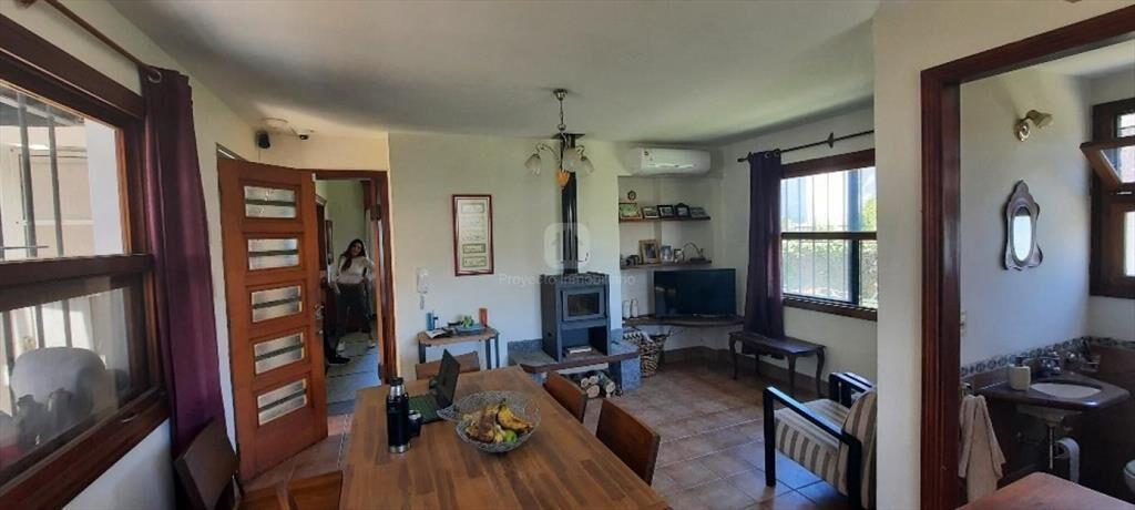 ATLANTIDA - HERMOSO CHALET CON VISTA AL MAR