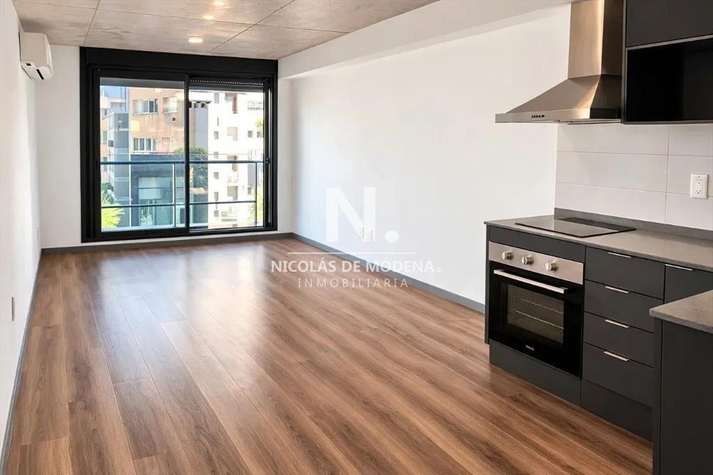 Apartamento de 2 Dormitorios con gg en Pocitos a